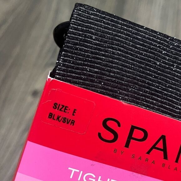 NWT Spanx Patterned Tight-End Tights Metallic Luxe Stretch Black Silver Size E - Picture 2 of 4